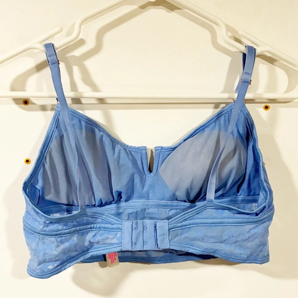 Victorias Secret Pink Blue Flocked Mesh Bralette‎ Size Medium